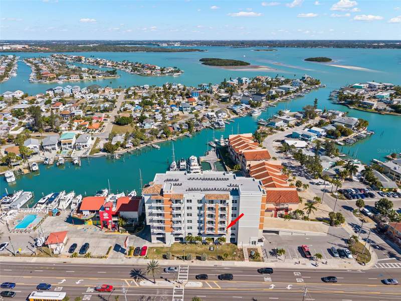 2 bedroom Condominium at 13101 Gulf Boulevard #1302, Madeira Bay Resort I Condo, Madeira Beach — photo 3
