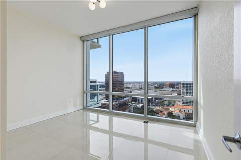 150 E Robinson St #2002, Orlando FL - photo 15 of 36