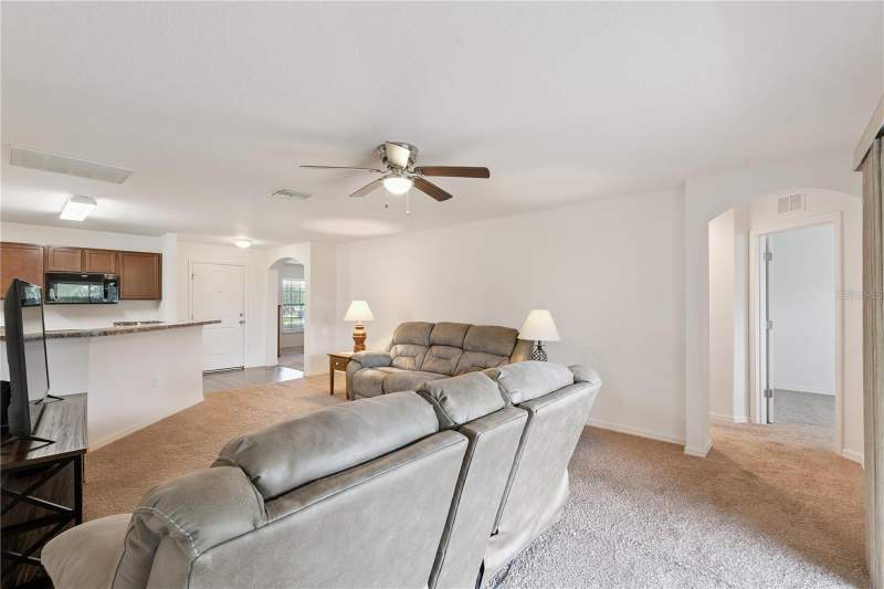 3 bedroom Single Family Residence at 916 Aspen View Circle, Crestridge At Estates, Groveland — photo 4