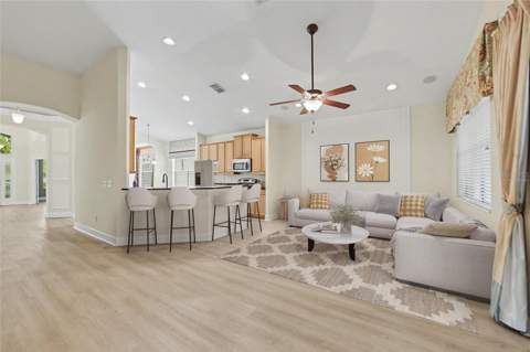 12802 Avelar Creek Drive, Riverview FL - photo 11 of 29