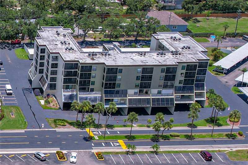 1 bedroom Condominium at 9860 62nd Terrace #1047, Long Bayou, St Petersburg — photo 1