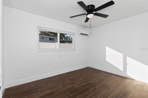 8317 Boxwood Drive, Tampa FL - photo 22 of 37