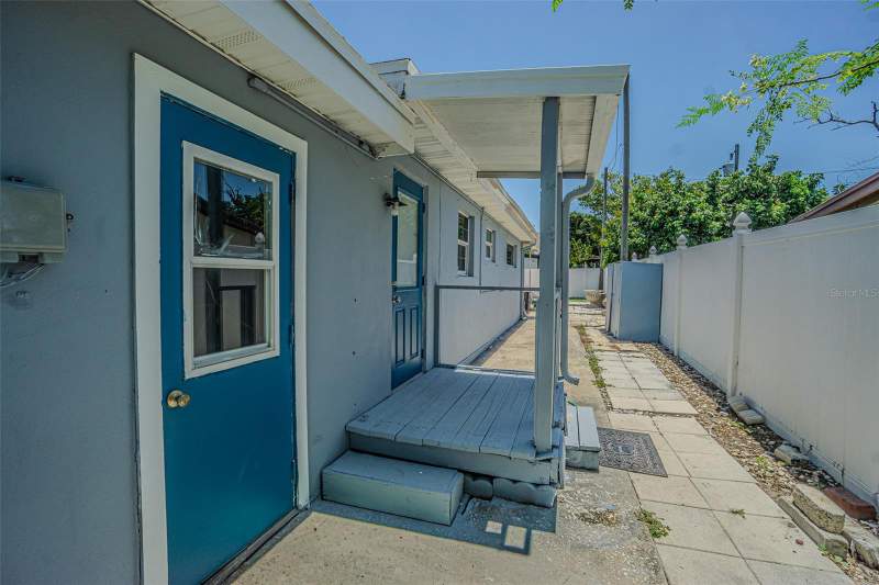 4 bedroom Single Family Residence at 1627 28th Street, Avalon, St Petersburg — photo 5