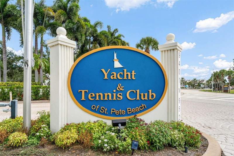 2 bedroom Condominium at 9425 Blind Pass Road #1006, Constellation The Condo, St Pete Beach — photo 2