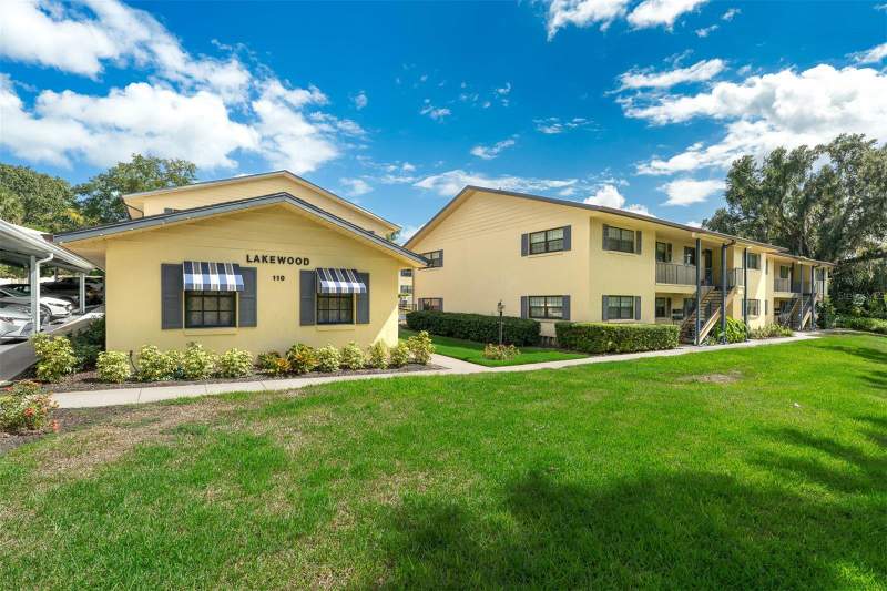 2 bedroom Condominium at 110 N TREMAIN STREET #209, MOUNT DORA LAKEWOOD CONDO, MOUNT DORA — photo 1