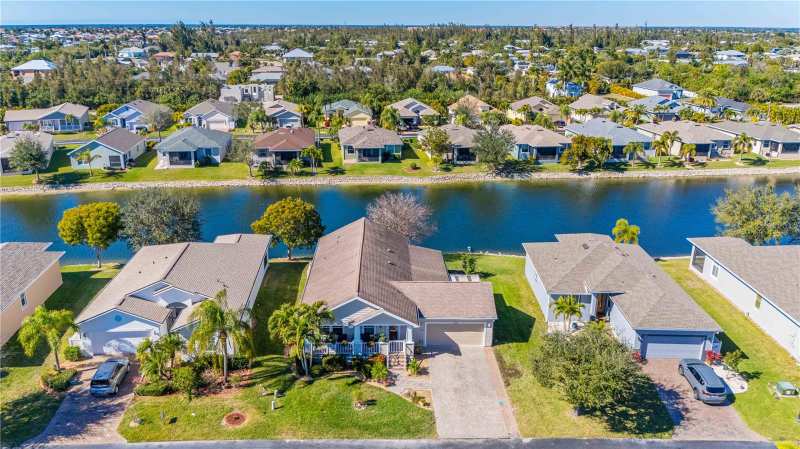 3 bedroom Single Family Residence at 8632 Lake Front Court, Rio Villa Lakes, Punta Gorda — photo 1