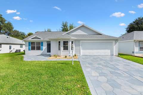 915 Ventura Drive, home for sale in Lady Lake 32159