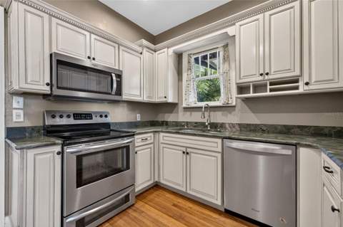 845 28th Avenue, St Petersburg FL - photo 13 of 38