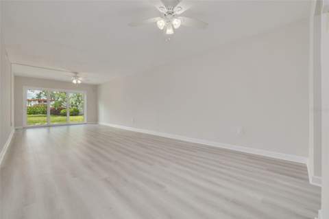 4550 Overlook Drive #155, St Petersburg FL - photo 6 of 46