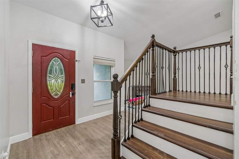 4 bedroom Single Family Residence at 16507 Cranwood Place, North Lakes Sec F Unit 2, Tampa — photo 4