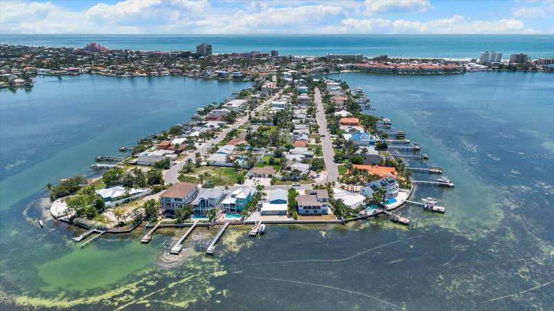 Boca Ciega Isle
