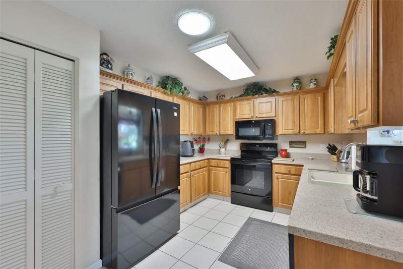 2 bedroom Single Family Residence at 684 Allegheny Drive, Del Webbs Sun City Florida Un, Sun City Center — photo 3