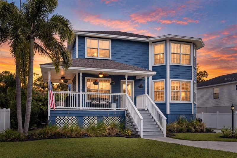 3 bedroom Single Family Residence at 6337 Cedar Street, Florida Riviera 2, St Petersburg — photo 1