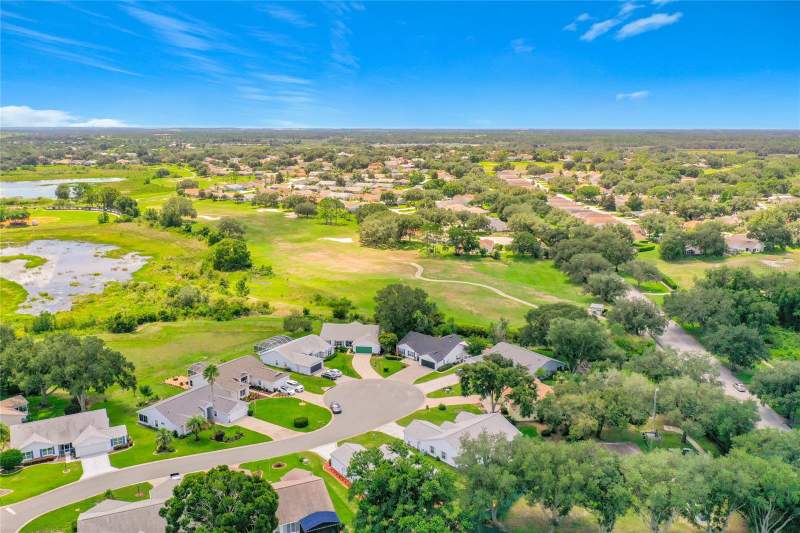 2 bedroom Single Family Residence at 25106 Meriweather Road, Plantation At Leesburg Tara View, Leesburg — photo 4