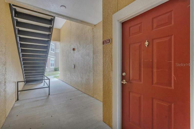 1 bedroom Condominium at 8213 CLAIRE ANN DRIVE #108, VILLA VALENCIA, ORLANDO — photo 2