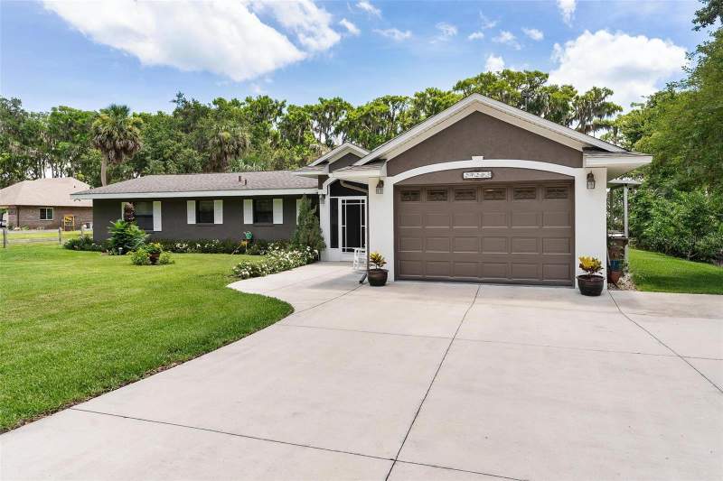 2 bedroom Single Family Residence at 29205 S Corley Island Road, Acreage & Unrec, Leesburg — photo 2