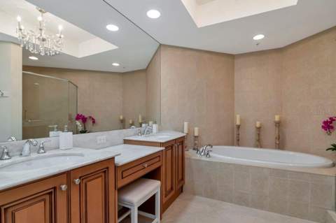 5823 Bowen Daniel Drive #604, Tampa FL - photo 18 of 72