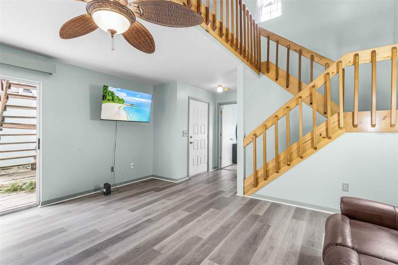 3 bedroom Townhouse at 13721 Markham Lane #4, Cypress Keep Condo Ph III, Fort Myers — photo 3