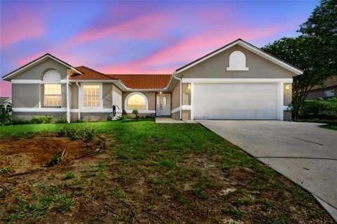 722 Hunt Drive, home for sale in Lake Wales 33853