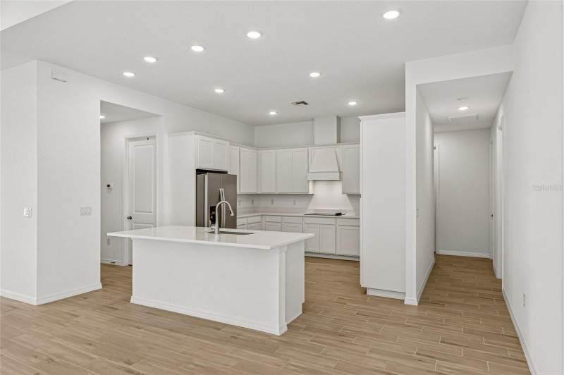 4 bedroom Single Family Residence at 13 Lincoln Lane, Palm Harbor Center Ph 01, Palm Coast — photo 3
