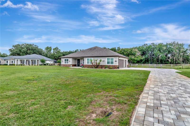 4 bedroom Single Family Residence at 5020 Lakeshore Ranch Road, Pretty Lake Ranch Sub, Groveland — photo 3