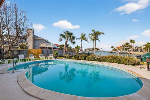 3103 Wedgewood Drive, Belleair Beach FL - photo 19 of 25