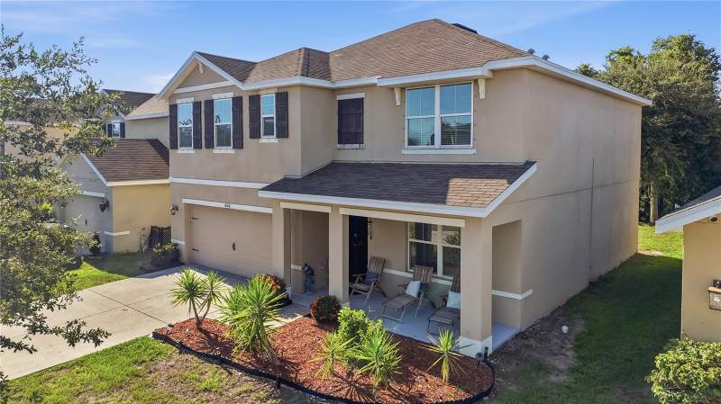 5 bedroom Single Family Residence at 8128 Harwich Port Lane, Carriage Pointe South Ph 2B, Gibsonton — photo 3