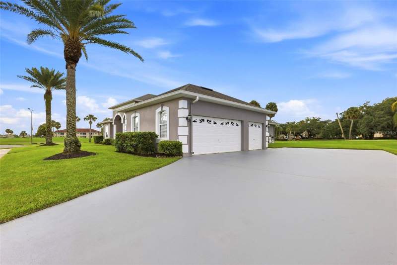 4 bedroom Single Family Residence at 2200 Tournament Court, Overoaks, Kissimmee — photo 4