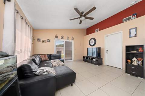 2062 Tropic Bay Court, Orlando FL - photo 7 of 34