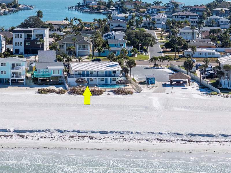 1 bedroom Condominium at 2700 GULF BOULEVARD #2W, CHATEAU CONDO THE, BELLEAIR BEACH — photo 4