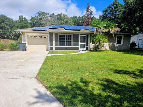 2840 Delrose Dr N, home for sale in Lakeland 33805