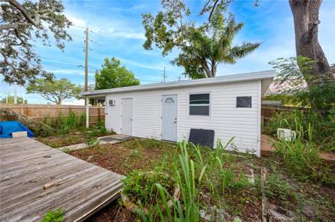 1250 Lakeview Road, Clearwater FL - photo 22 of 42