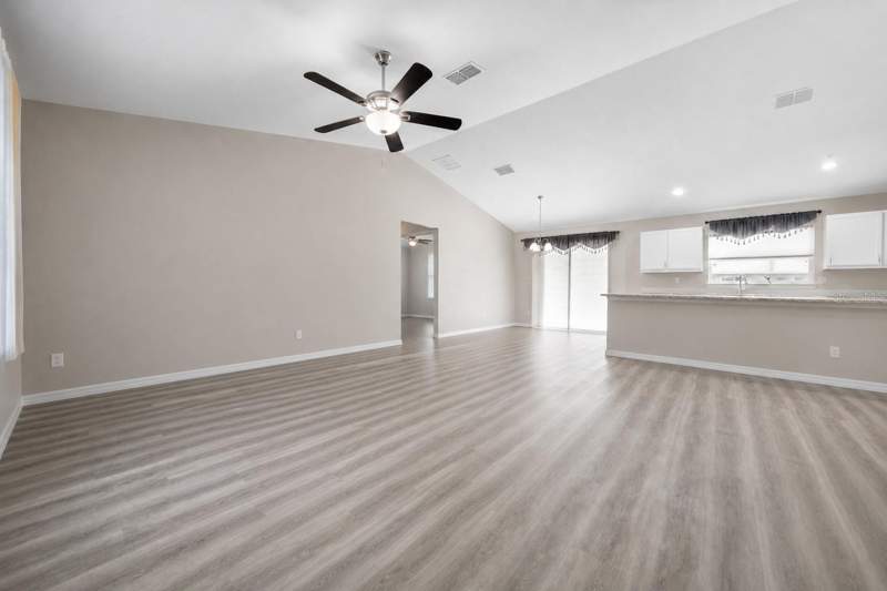 3 bedroom Single Family Residence at 13358 SW 111th Street, Rolling Ranch Estate, Dunnellon — photo 2