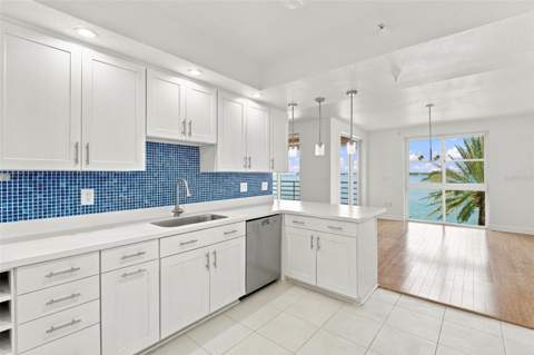 4993 Bacopa Lane #304, St Petersburg FL - photo 16 of 73