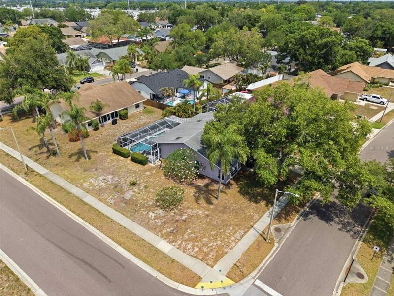 3 bedroom Single Family Residence at 798 Countryshire Lane, Wexford Leas - Unit 6A, Palm Harbor — photo 4