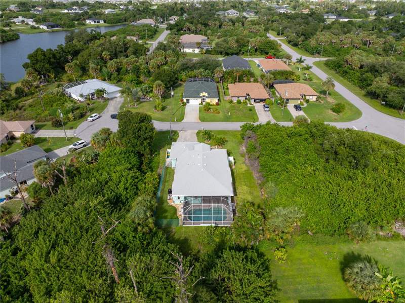 3 bedroom Single Family Residence at 107 Byron Court, Rotonda Heights, Rotonda West — photo 3