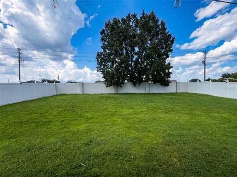 352 Blue Lake Circle, Kissimmee FL - photo 24 of 27
