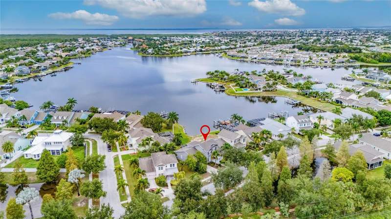 4 bedroom Single Family Residence at 435 Manns Harbor Drive, Mirabay Ph 3A-1, Apollo Beach — photo 2