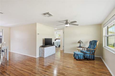 11205 Glover Road, Port Richey FL - photo 9 of 48