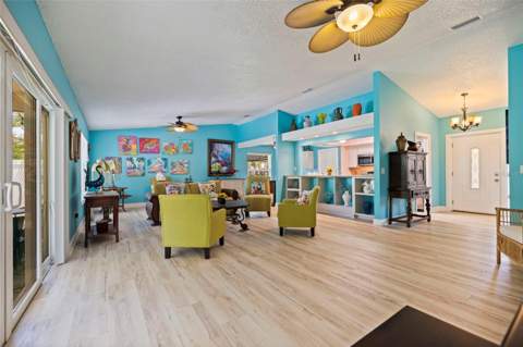 201 58th Avenue, St Petersburg FL - photo 6 of 46