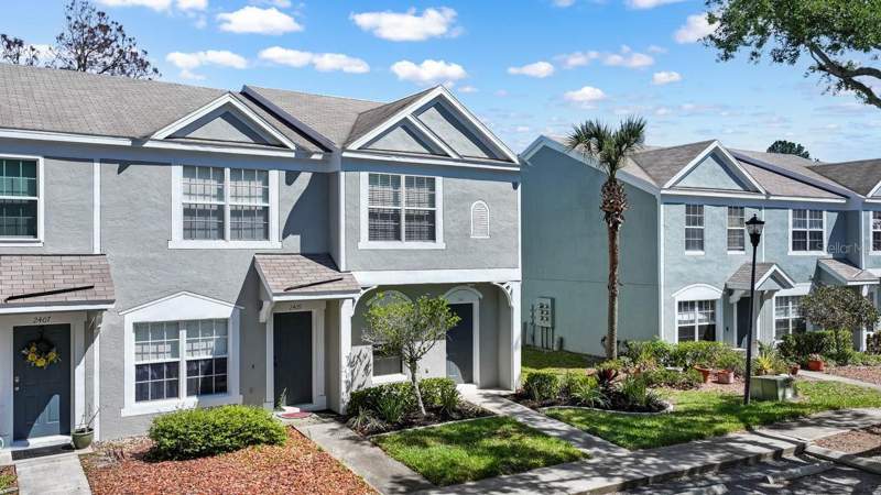 2 bedroom Townhouse at 2411 Lake Woodberry Circle, Regency Key Twnhms, Brandon — photo 3