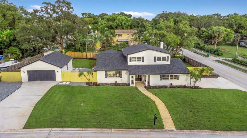 4 bedroom Single Family Residence at 8209 134th Street, Riviera Heights 2nd Add, Seminole — photo 2