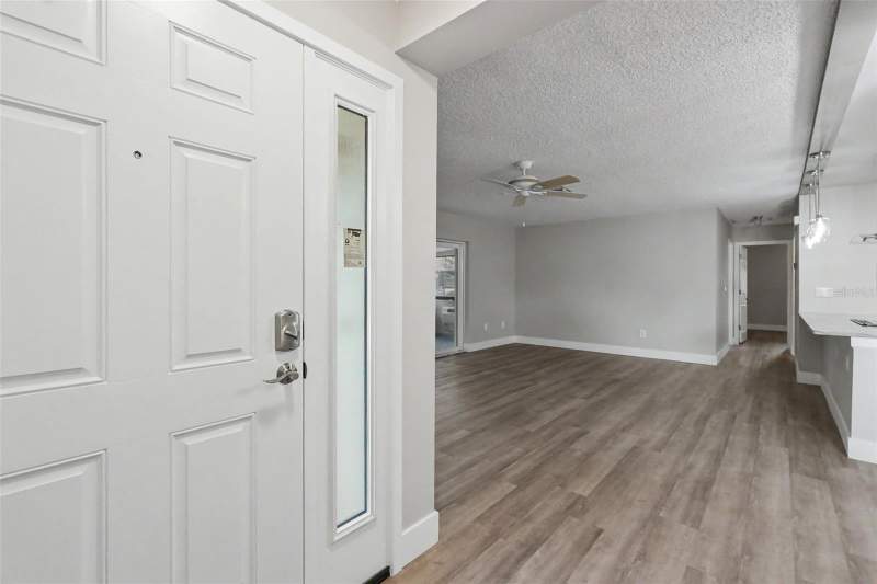 2 bedroom Villa at 1502 16th Circle, New Haven Condo, Largo — photo 5