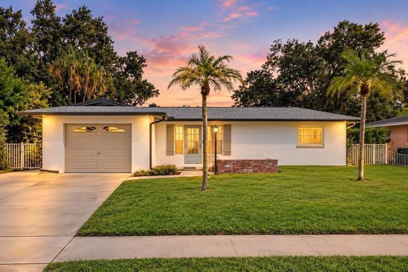 3 bedroom Single Family Residence at 11515 Imperial Grove Drive, Imperial Groves, Largo — photo 1