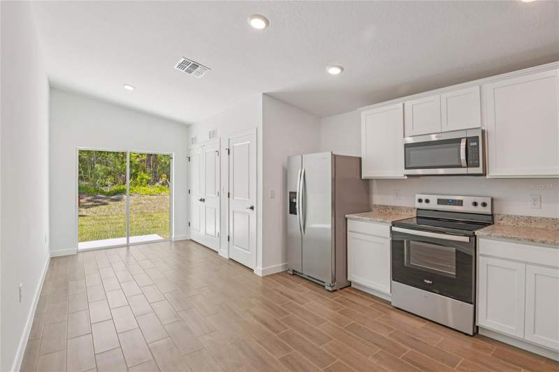 3 bedroom Single Family Residence at 14034 Ricebird Avenue, Royal Highlands, Weeki Wachee — photo 5