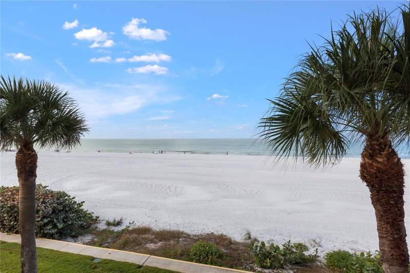 3 bedroom Condominium at 2900 GULF BOULEVARD #201, SERENO DEL SOL CONDO, BELLEAIR BEACH — photo 3