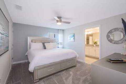 4975 Windermere Avenue, Kissimmee FL - photo 17 of 36