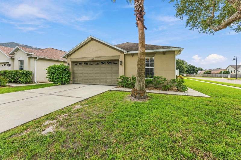 3 bedroom Single Family Residence at 3320 Cardinal Feather Drive, Suncoast Mdws Increment 2, Land O Lakes — photo 4