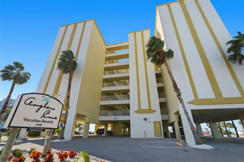 3 bedroom Condominium at 17450 Gulf Boulevard #104, Anglers Cove Condo, Redington Shores — photo 2