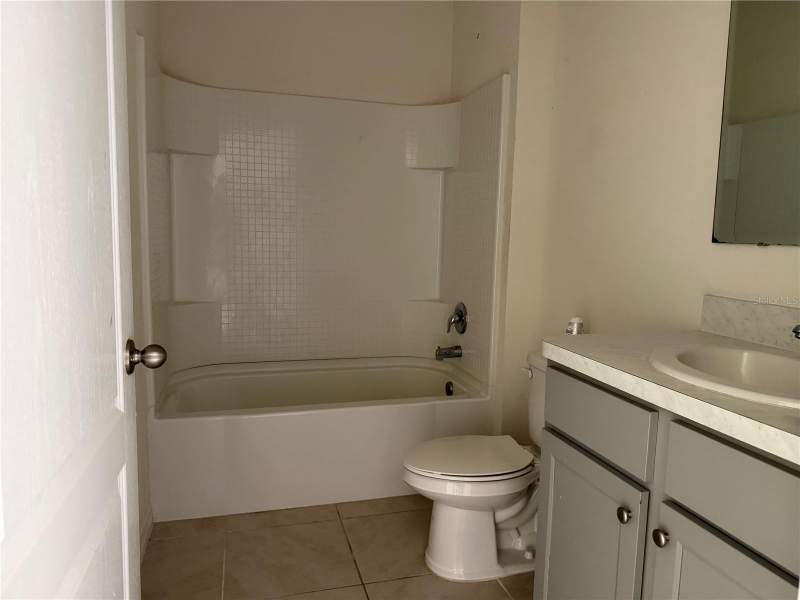4 bedroom Single Family Residence at 160 Old Mill Pond Road, Woodbridge Lks/Edgewater, Edgewater — photo 5